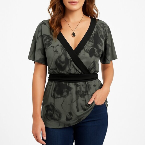Daisy Fuentes Womens 1X Green Floral Print Surplice Top Tunic Stretch Boho - Picture 1 of 16